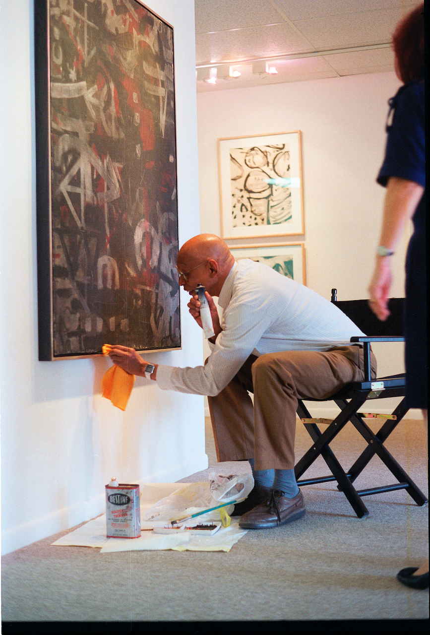 s55 1992 m gutierrez? guido nettoyant 1968 signes 146×114 cm 1